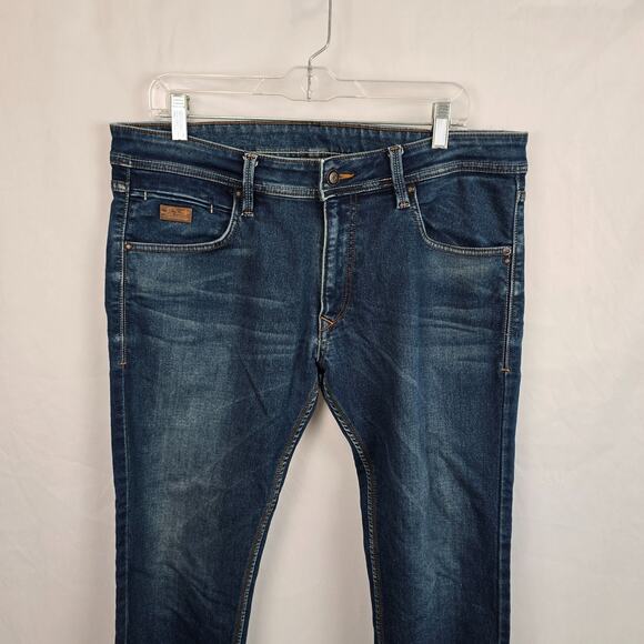 JinJer Jean Co. Madness Special Operations 36 x 27 Corps No. 6 Blue Medium Wash - Picture 2 of 16